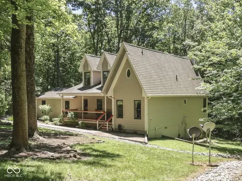 8194 Center Lake Road Nineveh IN 46164