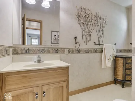 8194 Center Lake Road Nineveh IN 46164