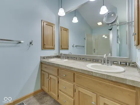 8194 Center Lake Road Nineveh IN 46164