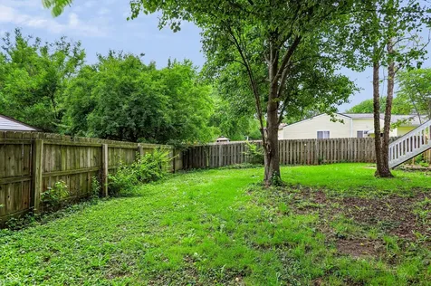 908 Coolee Lane Indianapolis IN 46229