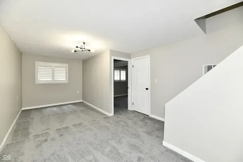 6637 Sunbury Drive Indianapolis IN 46241