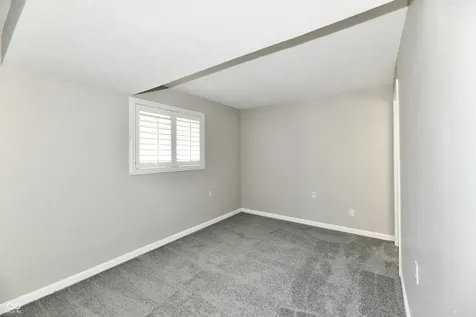 6637 Sunbury Drive Indianapolis IN 46241