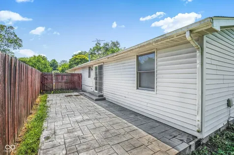 4630 N Richardt Avenue Indianapolis IN 46226