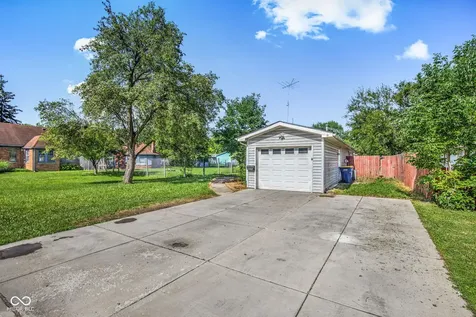 4630 N Richardt Avenue Indianapolis IN 46226