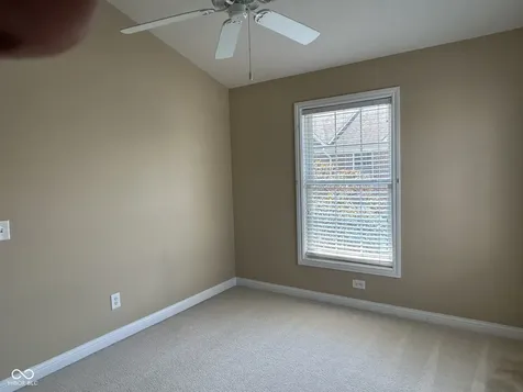 8645 Meridian Square Drive Indianapolis IN 46240