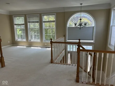 8645 Meridian Square Drive Indianapolis IN 46240