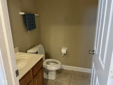 8645 Meridian Square Drive Indianapolis IN 46240