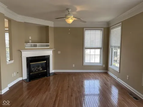 8645 Meridian Square Drive Indianapolis IN 46240