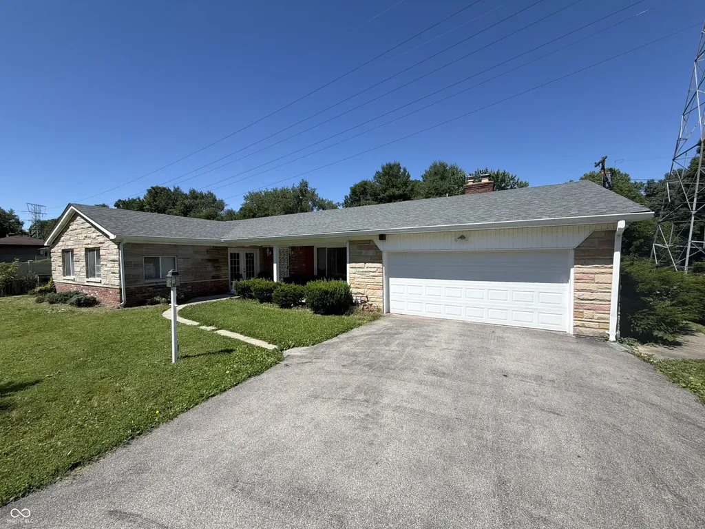 4338 Westbourne Drive Indianapolis IN 46205