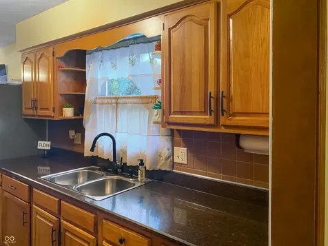 4338 Westbourne Drive Indianapolis IN 46205