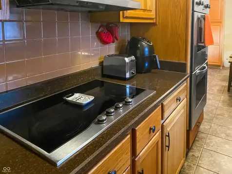 4338 Westbourne Drive Indianapolis IN 46205