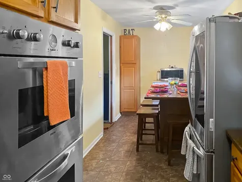 4338 Westbourne Drive Indianapolis IN 46205
