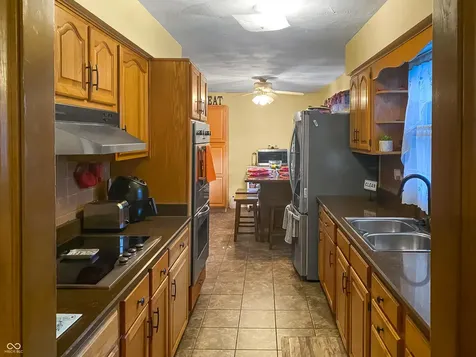 4338 Westbourne Drive Indianapolis IN 46205