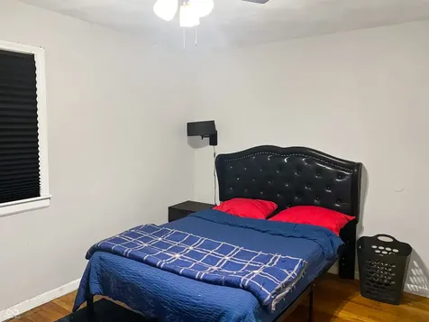 4338 Westbourne Drive Indianapolis IN 46205