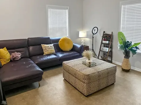 4338 Westbourne Drive Indianapolis IN 46205