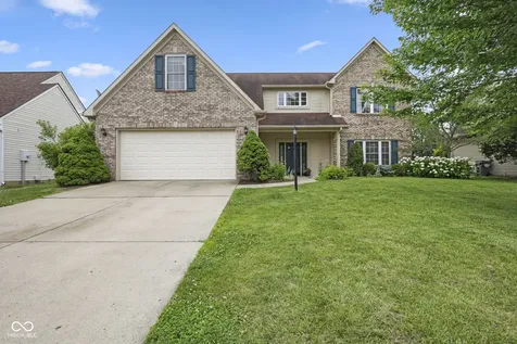 1107 Sugar Maple Greenwood IN 46143