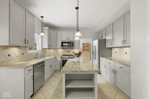 1107 Sugar Maple Greenwood IN 46143
