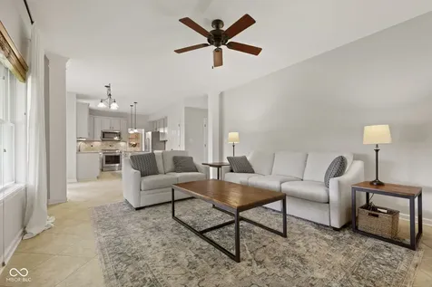 1107 Sugar Maple Greenwood IN 46143