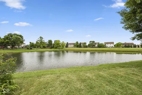 1107 Sugar Maple Greenwood IN 46143