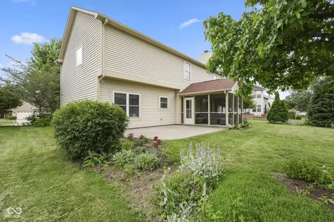 1107 Sugar Maple Greenwood IN 46143