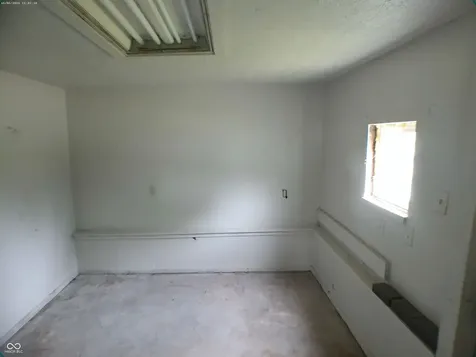 504 E Park Street Trafalgar IN 46181