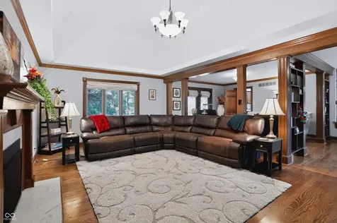 6717 La Tour Circle Indianapolis IN 46278