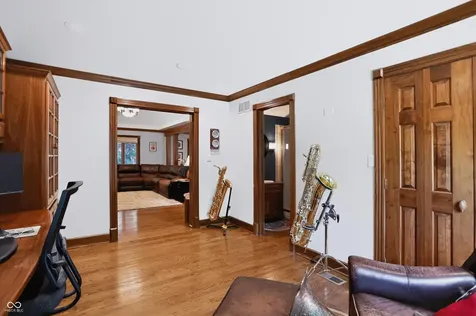 6717 La Tour Circle Indianapolis IN 46278