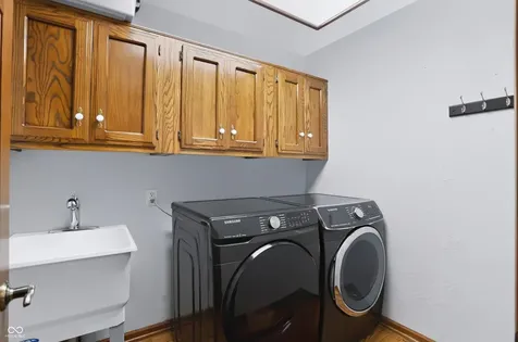 6717 La Tour Circle Indianapolis IN 46278