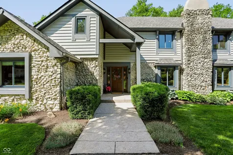 6717 La Tour Circle Indianapolis IN 46278