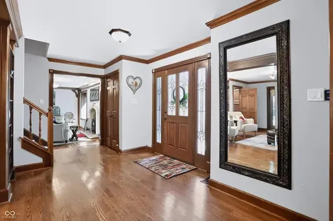 6717 La Tour Circle Indianapolis IN 46278