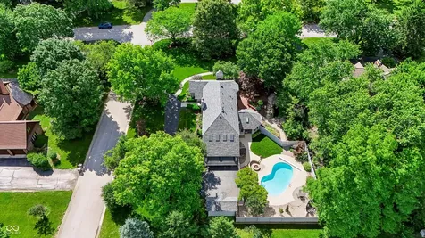 6717 La Tour Circle Indianapolis IN 46278