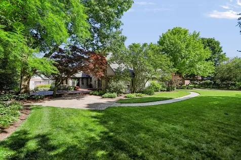 6717 La Tour Circle Indianapolis IN 46278
