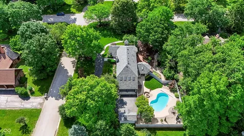 6717 La Tour Circle Indianapolis IN 46278
