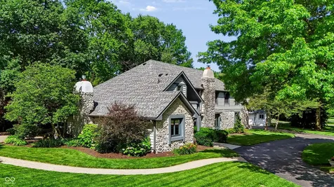 6717 La Tour Circle Indianapolis IN 46278