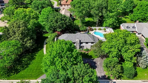 6717 La Tour Circle Indianapolis IN 46278