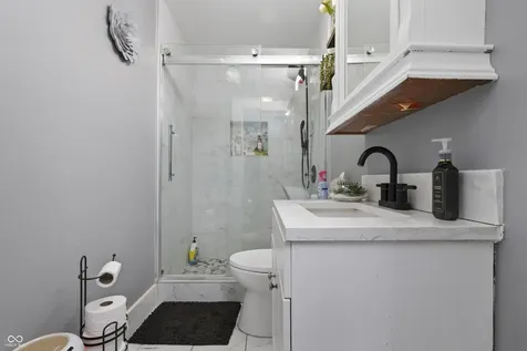 853 S Belleview Place Indianapolis IN 46221