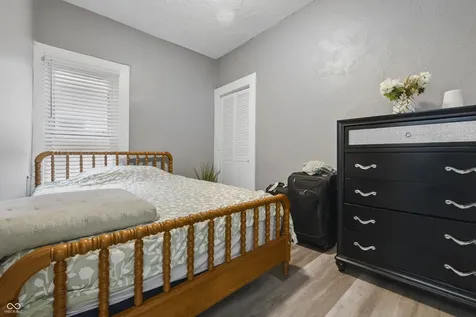 853 S Belleview Place Indianapolis IN 46221