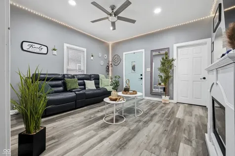 853 S Belleview Place Indianapolis IN 46221