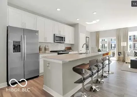 9329 Clarendon Drive Fishers IN 46038