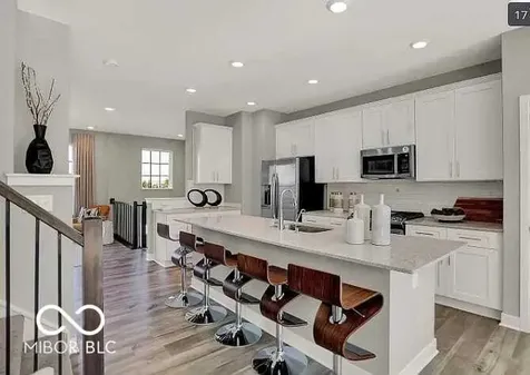 9329 Clarendon Drive Fishers IN 46038