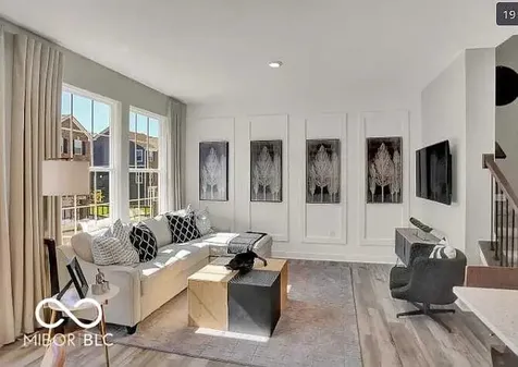 9329 Clarendon Drive Fishers IN 46038