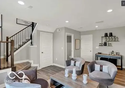 9329 Clarendon Drive Fishers IN 46038