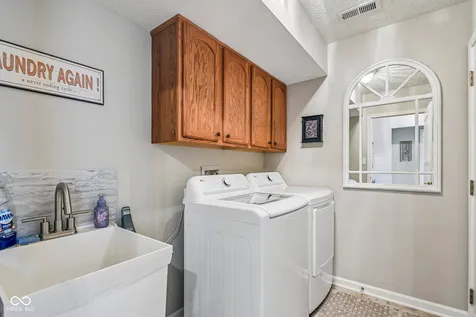 6912 Trophy Lane Noblesville IN 46062
