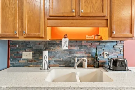5156 Memphis Court Columbus IN 47203