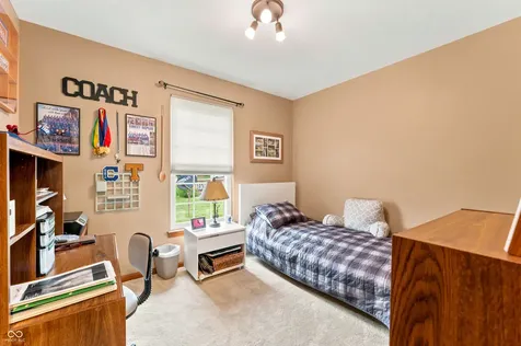 5156 Memphis Court Columbus IN 47203