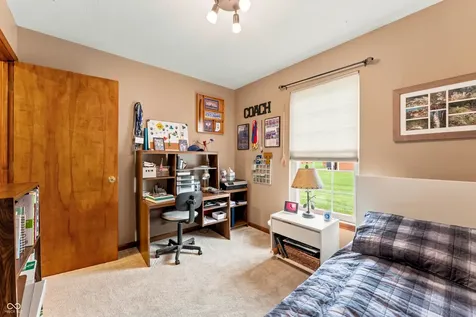 5156 Memphis Court Columbus IN 47203