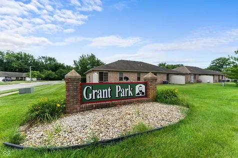 5156 Memphis Court Columbus IN 47203
