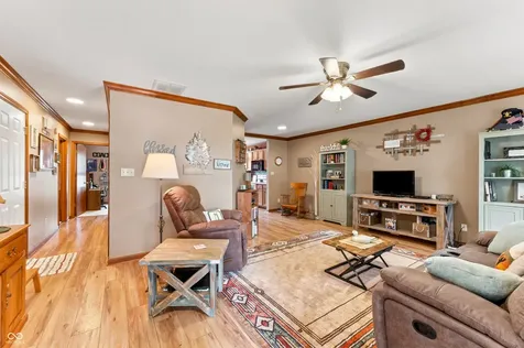 5156 Memphis Court Columbus IN 47203