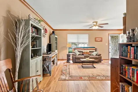 5156 Memphis Court Columbus IN 47203