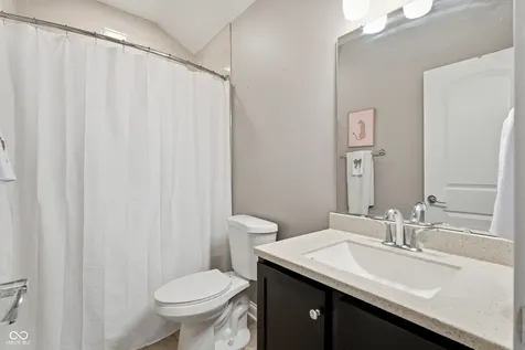 6217 Andrews Way Whitestown IN 46075